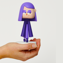 Load image into Gallery viewer, Lily Vinyl Figure