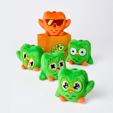 Load image into Gallery viewer, Duo Plushie Blind Box Keychain
