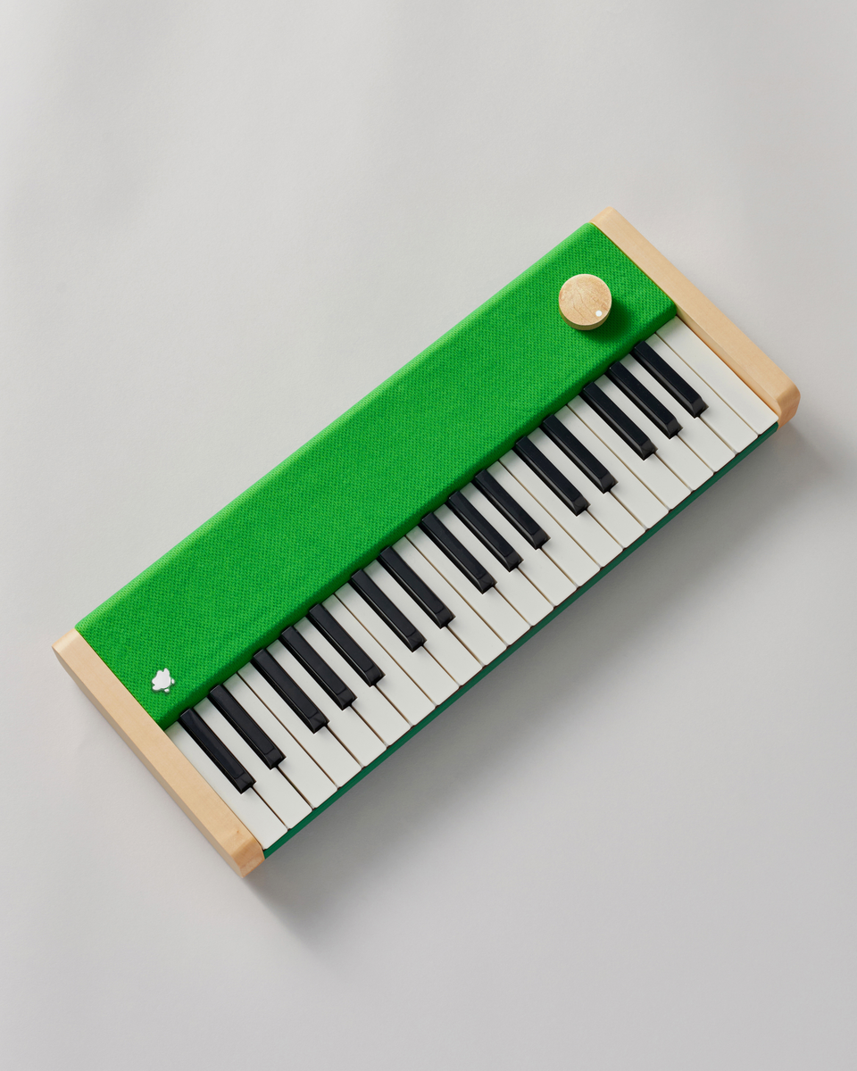 Loog x Duolingo Piano