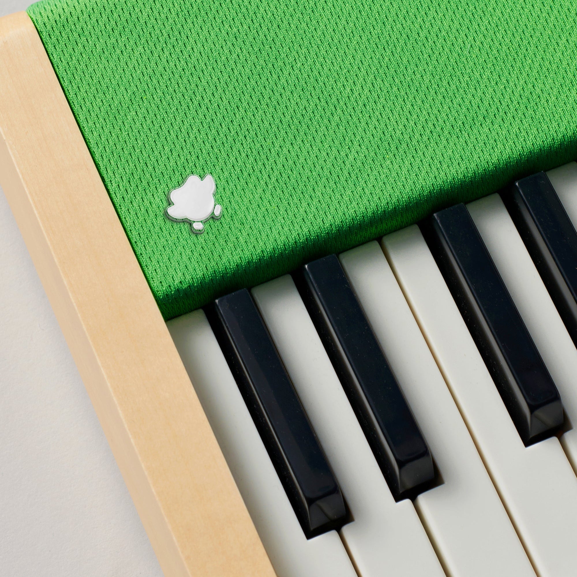 Loog Piano 電子ピアノ Amazon.com: Loog digital piano - portable keyboard for beginners